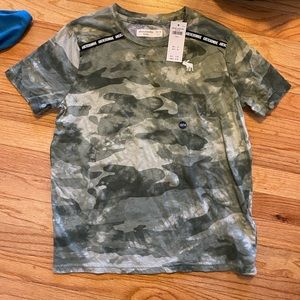 NWT Abercrombie camo tee size 13/14